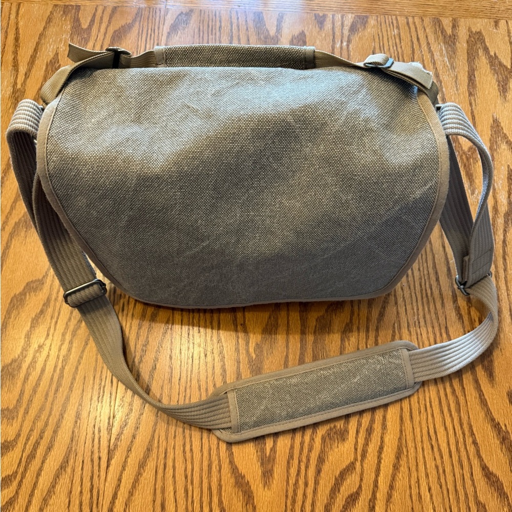 Think Tank Retrospective 7 Camera Bag